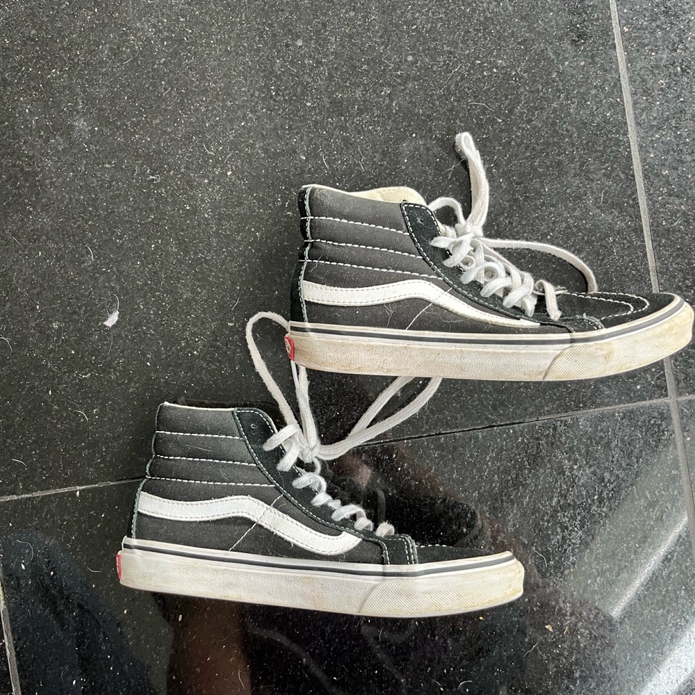 Vans - Picture 4 of 7